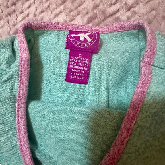 Girl’s Snowman Christmas Shirt Size 5 - Picture 4 of 5